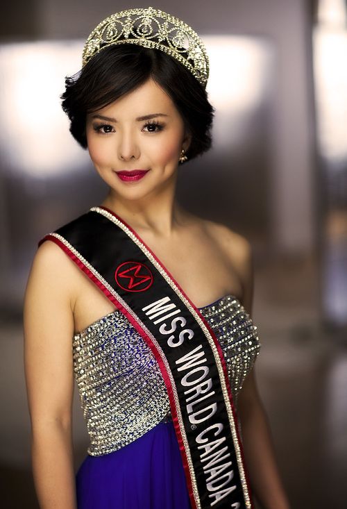 Anastasia Lin, Miss Kanada 2015. Bude reprezentovat Kanadu na Miss World 2016 ve Washingtonu, D.C. (anastasialin.com)