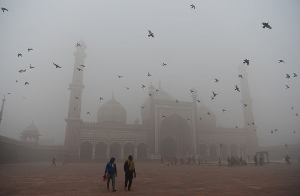 Smog v indickém Dilí. (Michal Večeřa /Guideline AD PR)