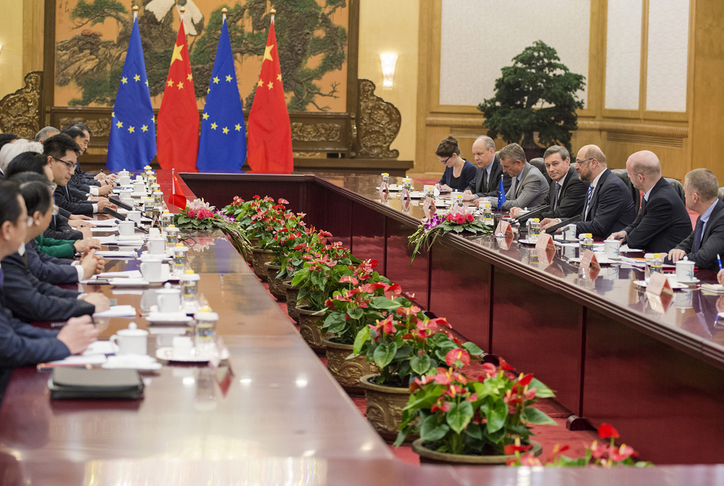 Jednání s evropskými představiteli v Pekingu v roce 2015, ilustr. foto. (europarl.europa.eu)